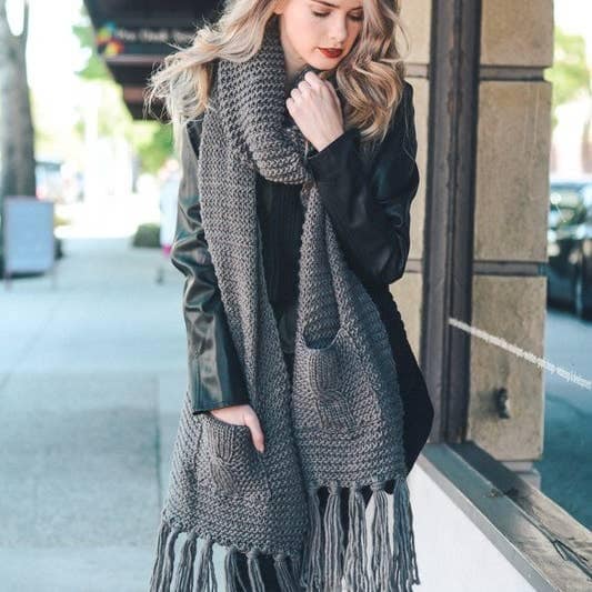 Oversized Scarf with pockets